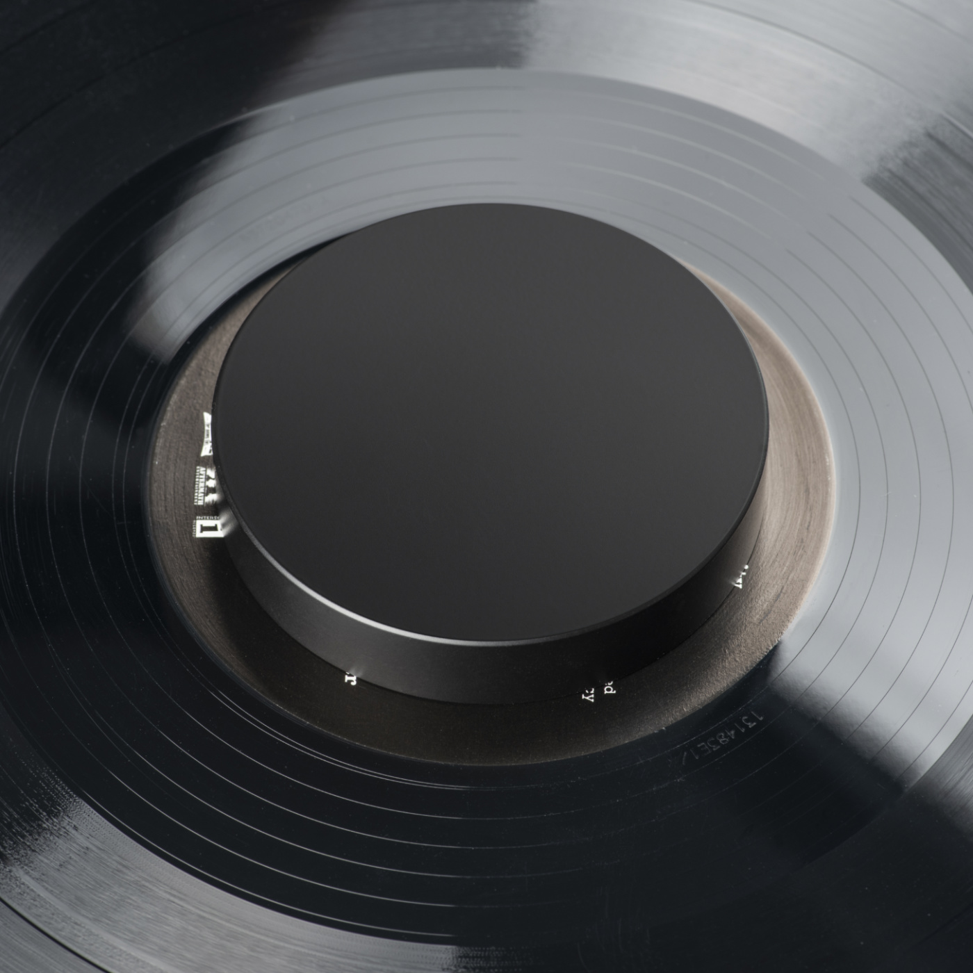 картинка Прижим Pro-Ject Record Puck E от магазина Одежда+