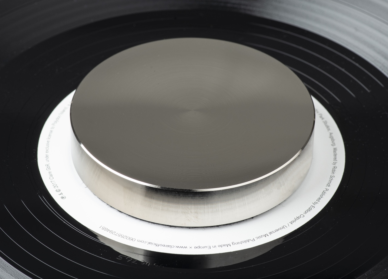 картинка Прижим Pro-Ject Record Puck PRO от магазина Одежда+