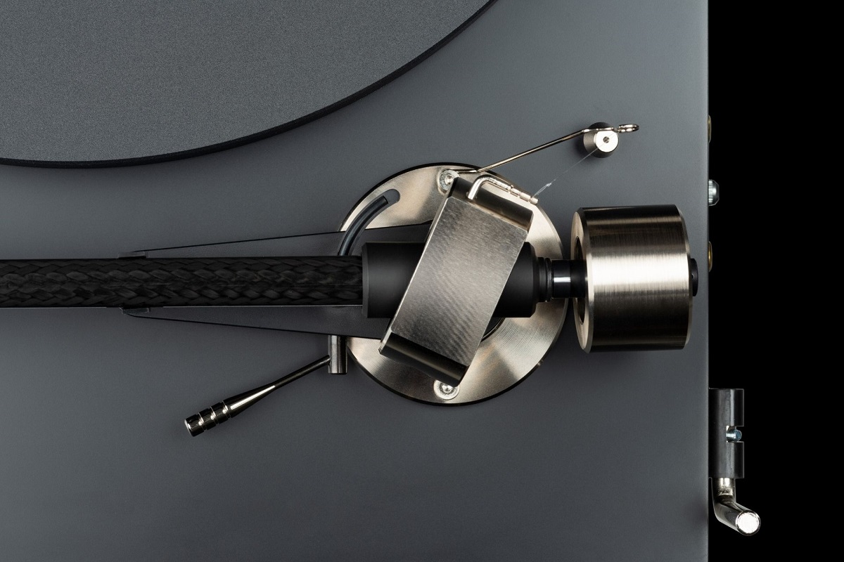 картинка Проигрыватель винила Pro-Ject Debut PRO (Pick it PRO) от магазина Одежда+