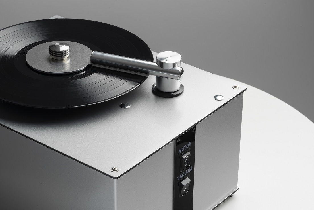 картинка Вакуумная мойка для виниловых пластинок Pro-Ject VC-S2 ALU от магазина Одежда+