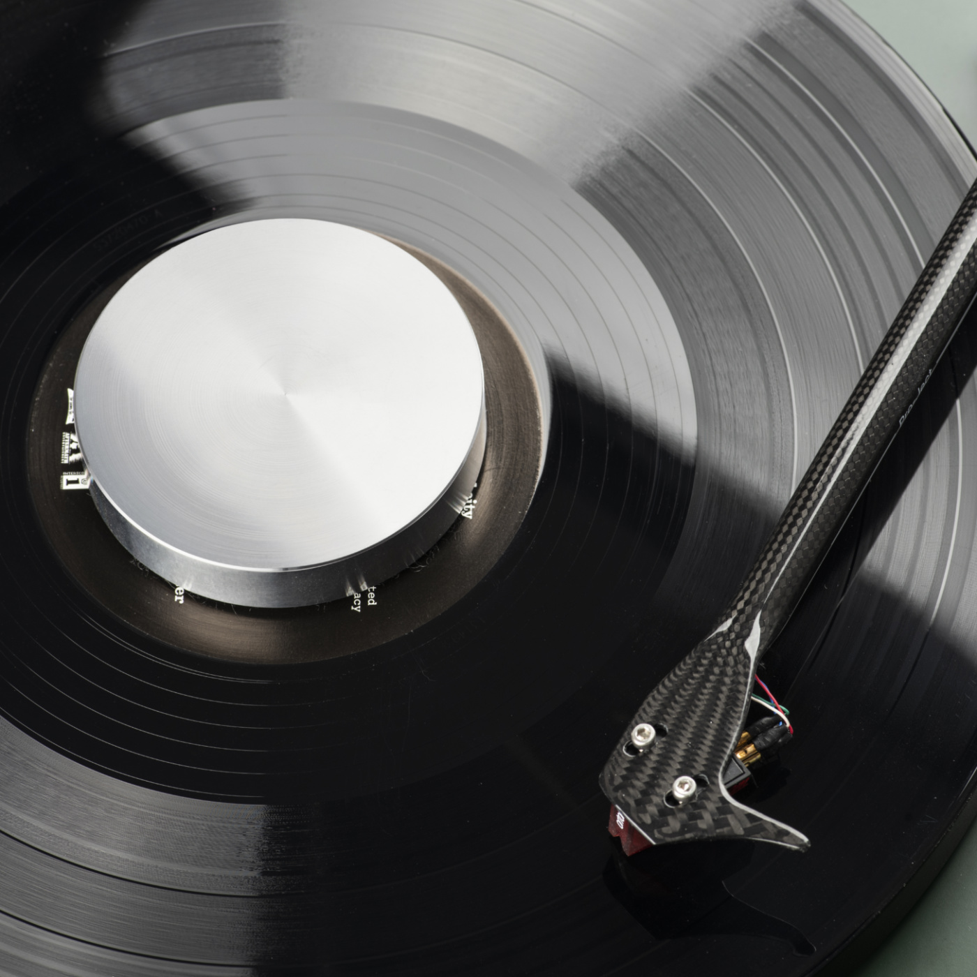 картинка Прижим Pro-Ject Record Puck E от магазина Одежда+