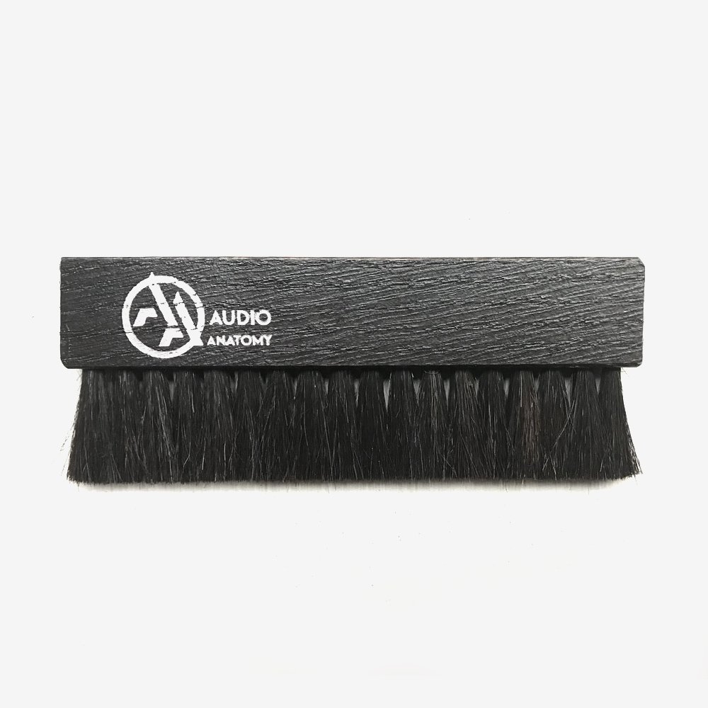 картинка Щетка для чистки пластинок Audio Anatomy Oak Wood Brush — Deluxe от магазина Одежда+