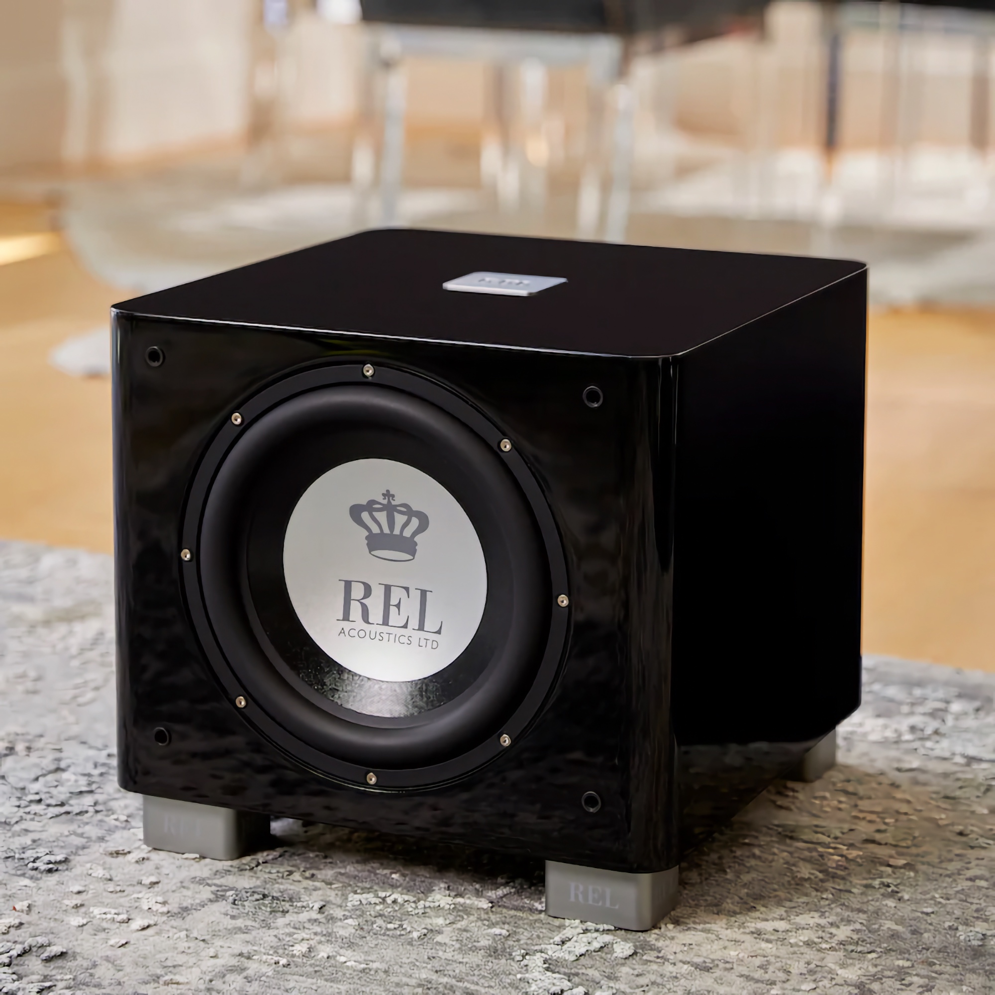 картинка Сабвуфер REL T9x от магазина Одежда+