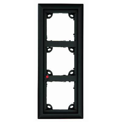 картинка Рамка Mobotix TRIPLE FRAME black от магазина Одежда+