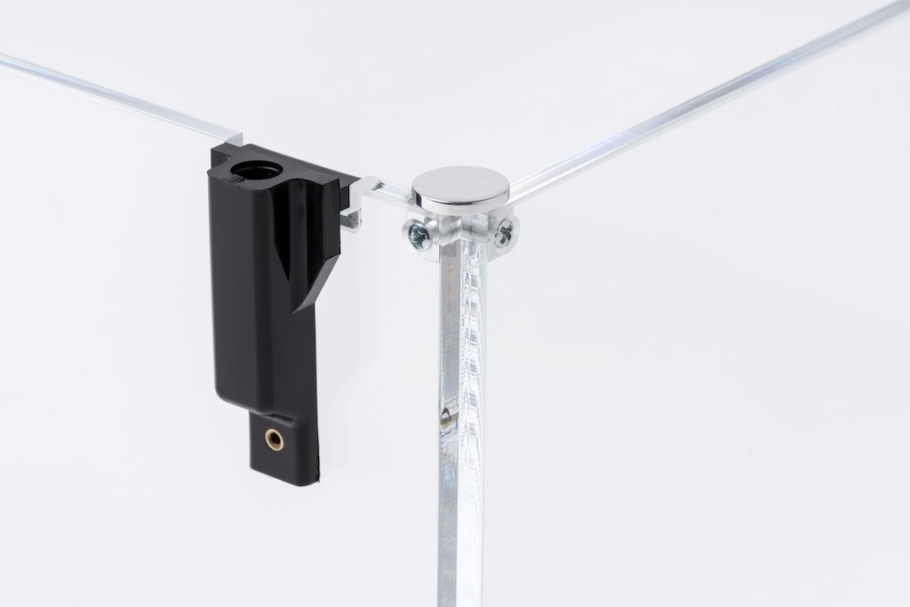 картинка Крышка Pro-Ject COVER IT XTENSION 12 от магазина Одежда+