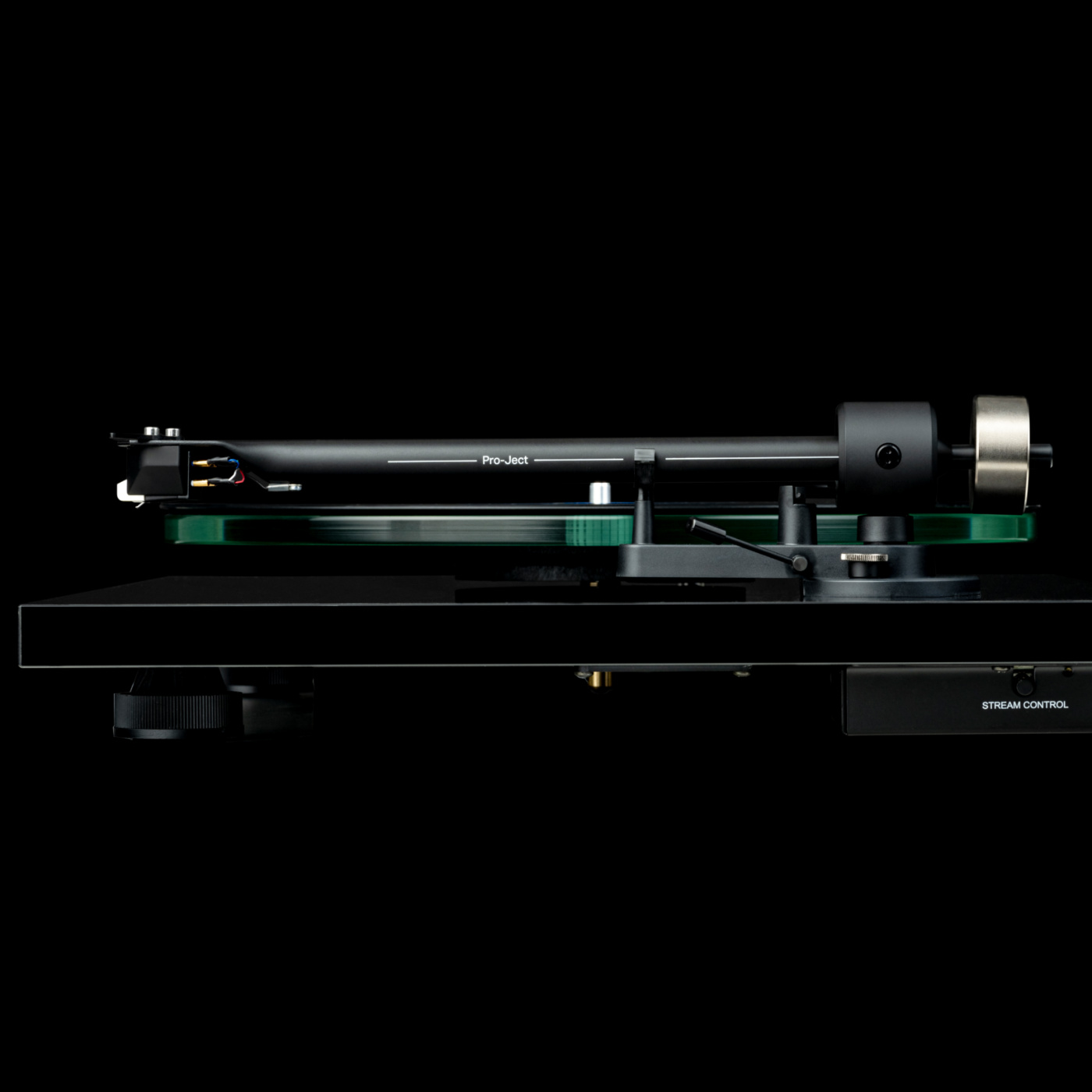картинка Проигрыватель винила Pro-Ject T2 W (Rainier) от магазина Одежда+