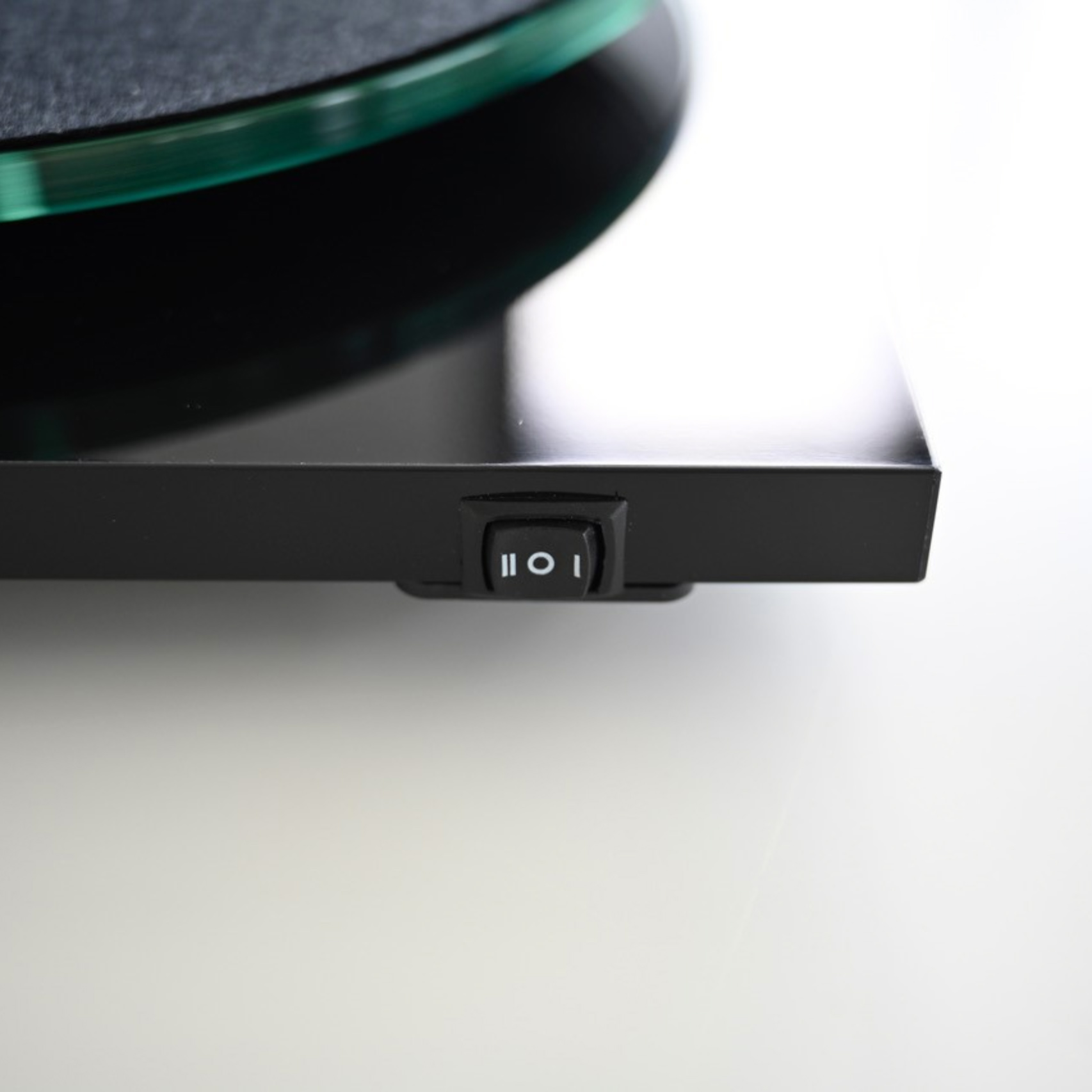 картинка Проигрыватель винила Pro-Ject T2 Super Phono (Rainier) от магазина Одежда+