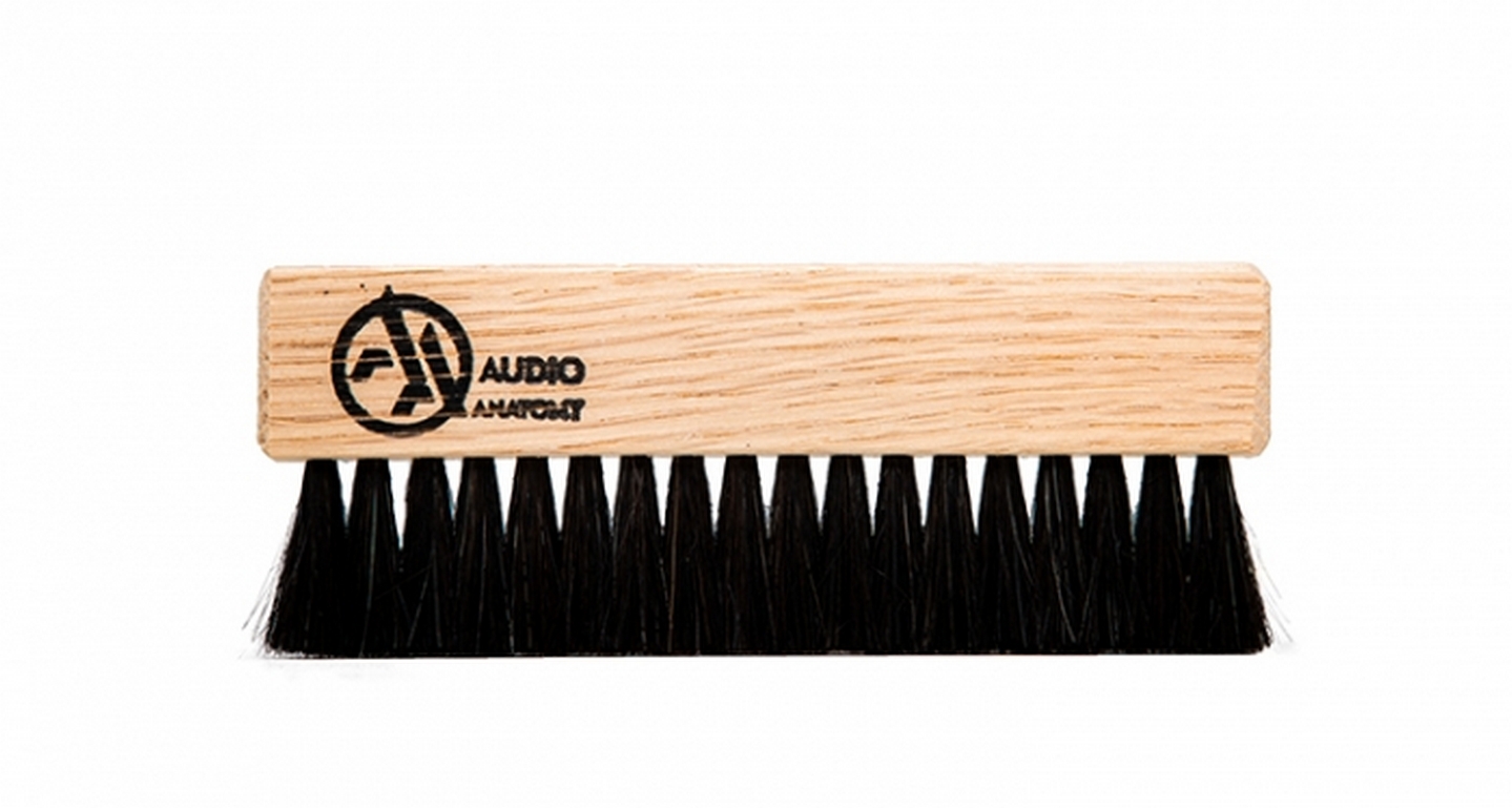 картинка Щетка для чистки пластинок Audio Anatomy Oak Wood Brush — Deluxe от магазина Одежда+